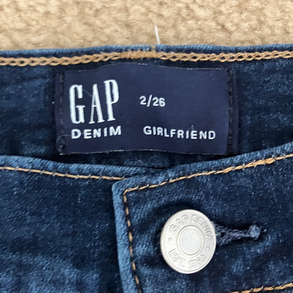 GAP Girlfriend cropped straight leg jeans size 2/26 - Picture 2 of 3